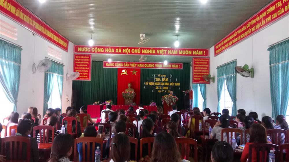 Xã Ea Puk: Tọa đàm kỷ niệm ngày gia đình Việt Nam